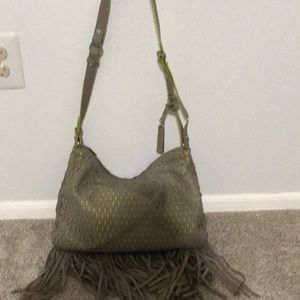 Shoulder handbag